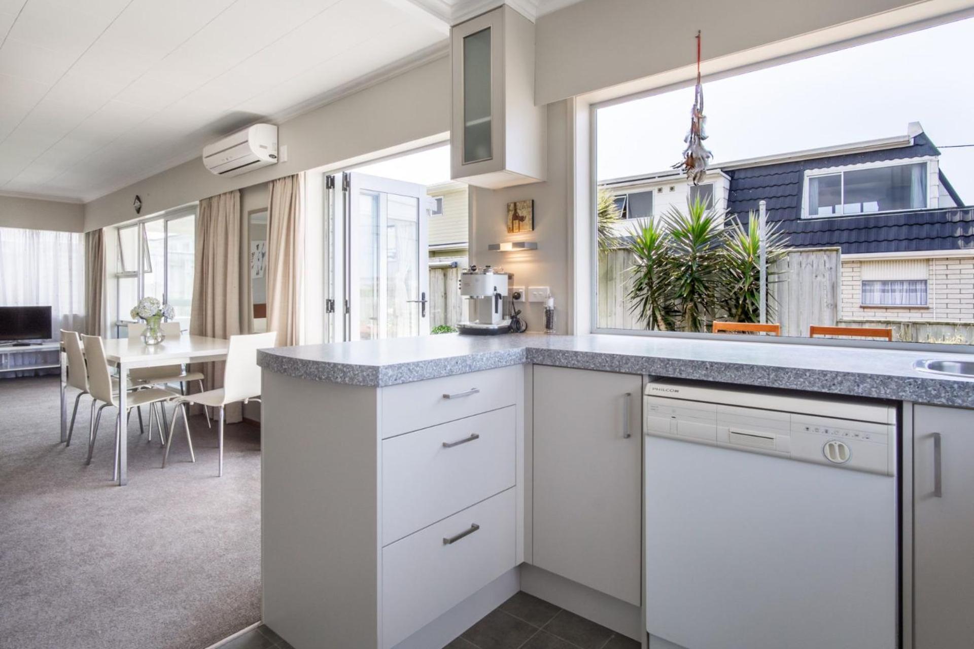 Villa Sea Breeze On Belt - By Coastal Walkway New Plymouth Exterior foto